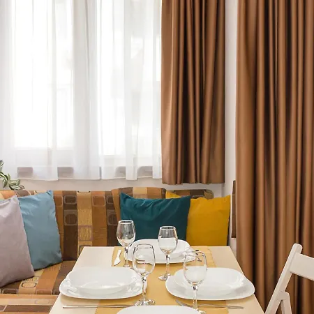 Bright In Location In By Flat Mаnager * 瓦爾納