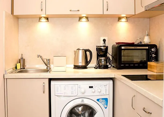 アパート Bright In Location In By Flat Mаnager *