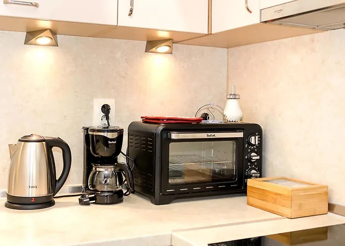 アパート Bright In Location In By Flat Mаnager *