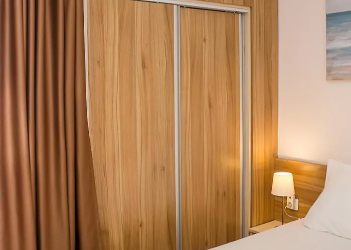 Bright In Location In By Flat Mаnager アパート *